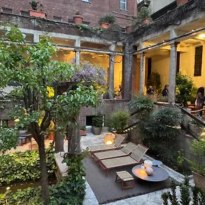 Hostal New Generation Center