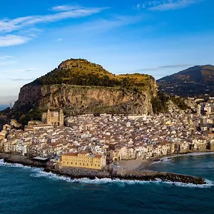 casa-sul-corso-cefalu.sicilyhotelsitaly.net/